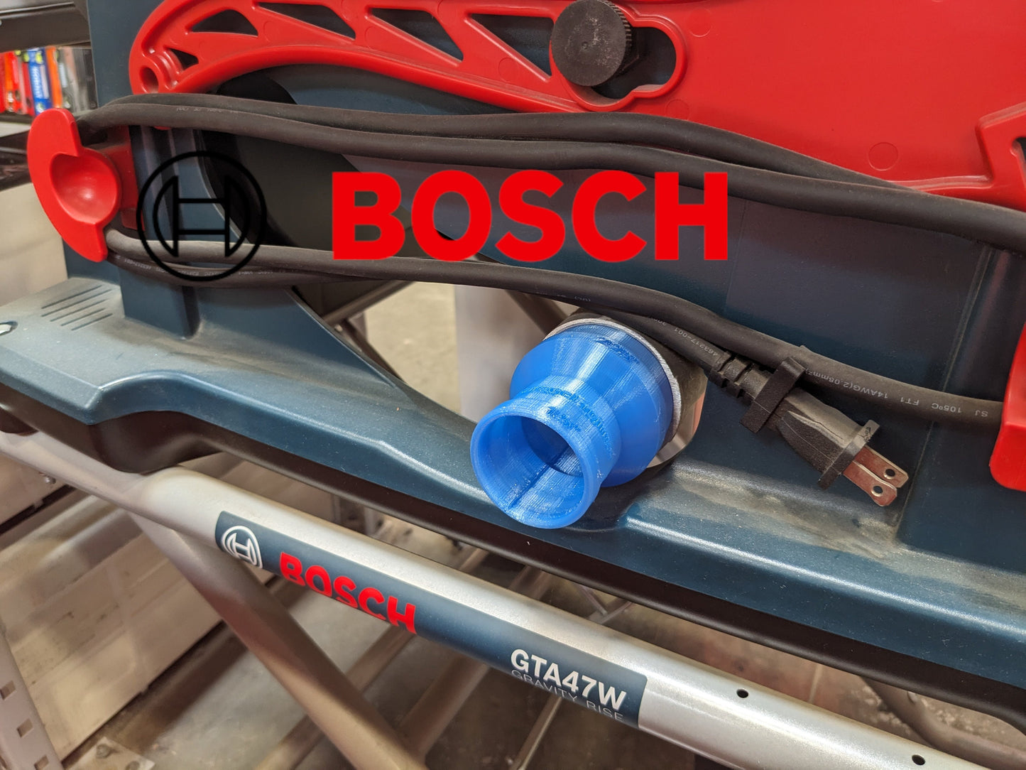 2.25" to 1.5" Vacuum Hose Adapter For Bosch Table Saw